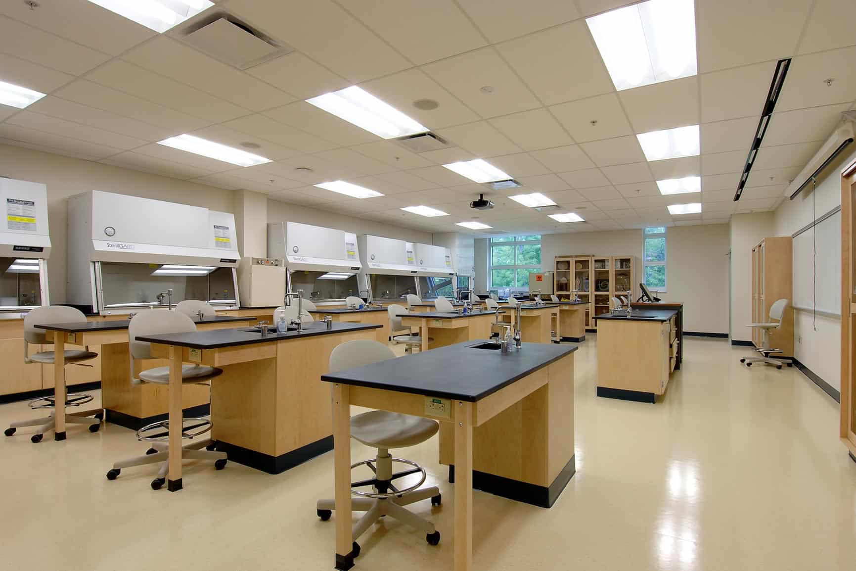 Kent State University Ashtabula Campus Health & Science Building